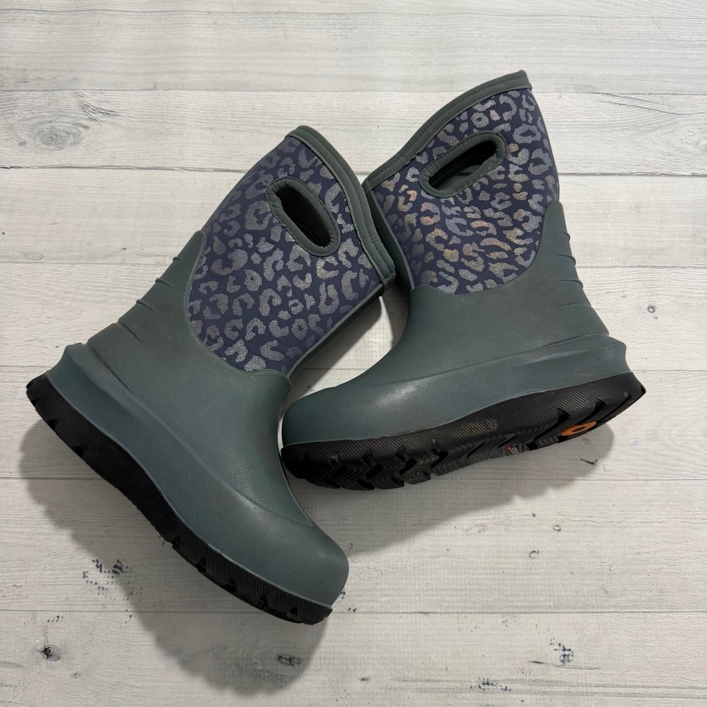 Bogs Kids' Neo-Classic Metallic Leopard Boot child size 2 - Picture 3 of 12